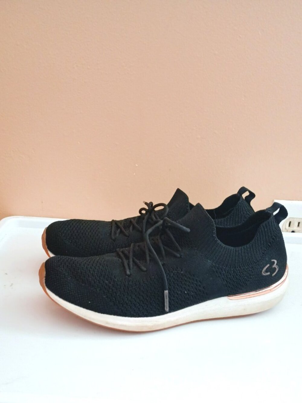 Skechers Stretch Fit Black Sneakers 8 Woman's Mesh Lace Up Shoes